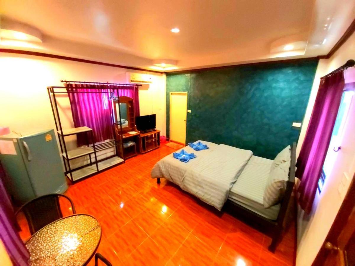 Wilailak Bungalow @ Koh Srichang Ko Si Chang Zewnętrze zdjęcie
