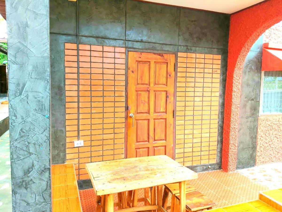 Wilailak Bungalow @ Koh Srichang Ko Si Chang Zewnętrze zdjęcie