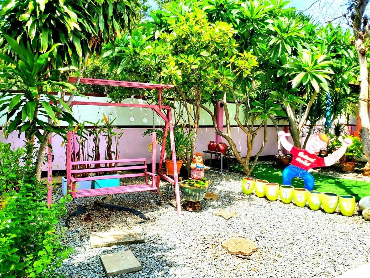 Wilailak Bungalow @ Koh Srichang Ko Si Chang Zewnętrze zdjęcie