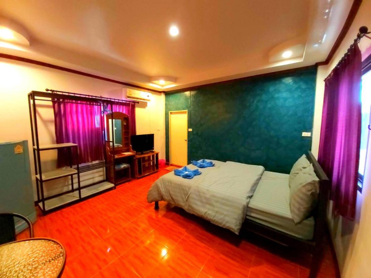 Wilailak Bungalow @ Koh Srichang Ko Si Chang Zewnętrze zdjęcie