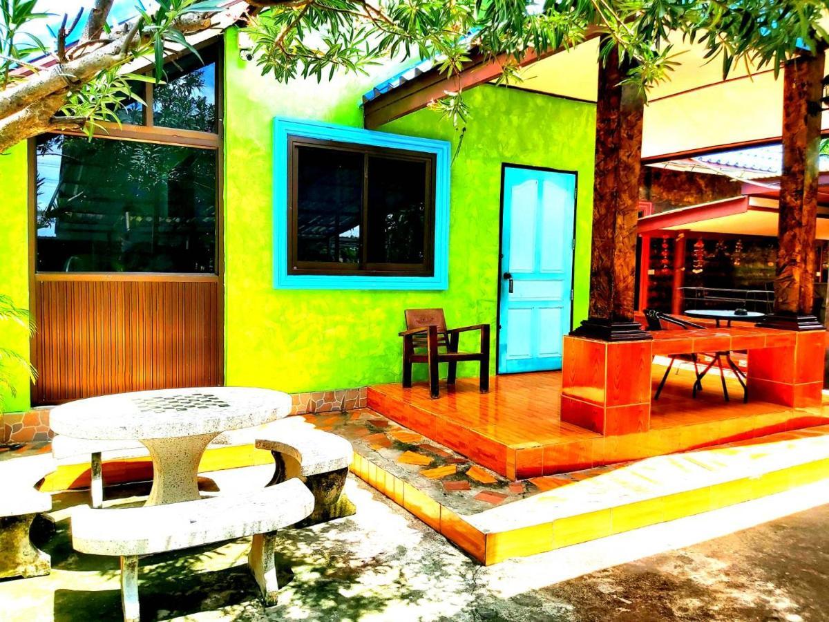 Wilailak Bungalow @ Koh Srichang Ko Si Chang Zewnętrze zdjęcie